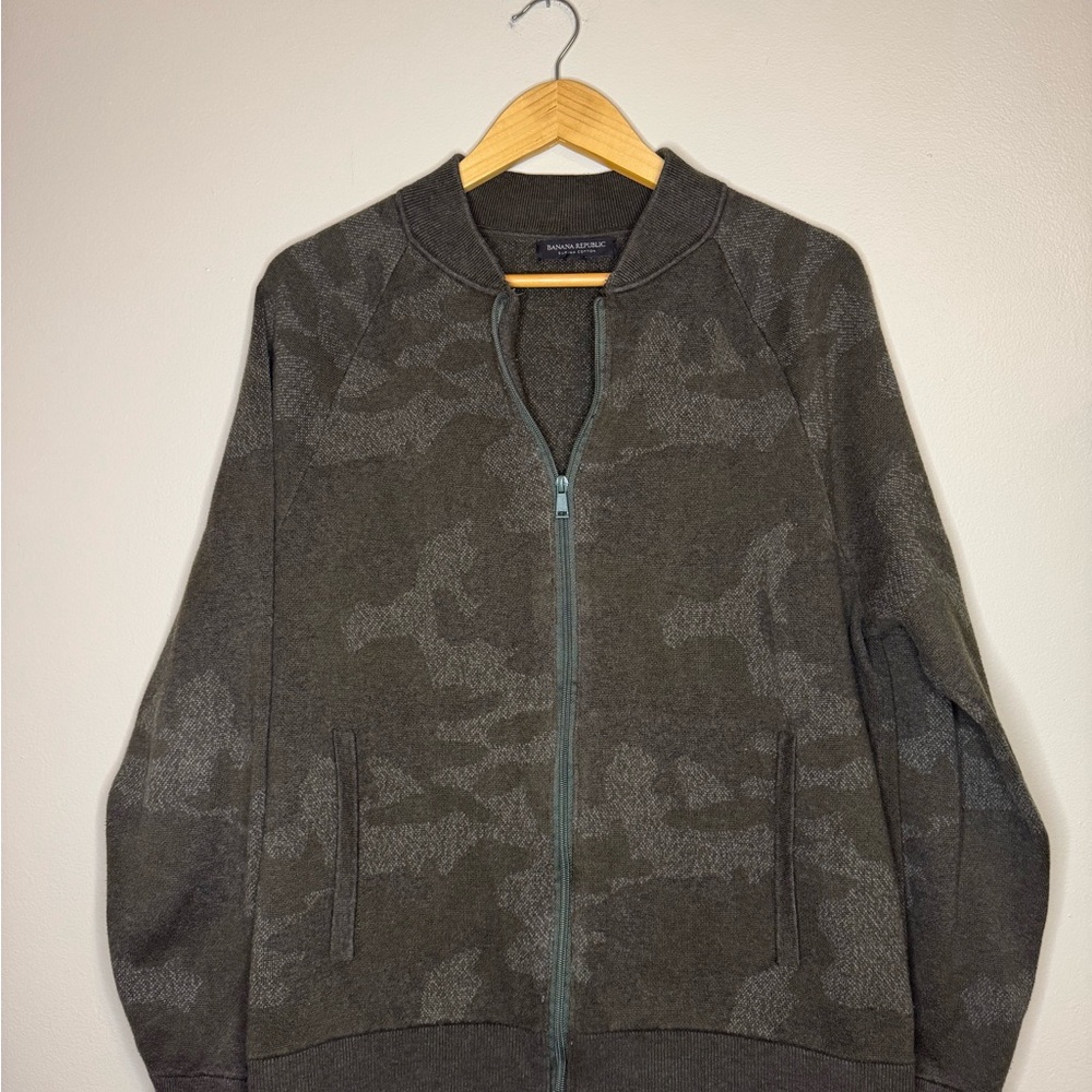 Banana Republic Supima Cotton Camo Sweater Full Zip Size L